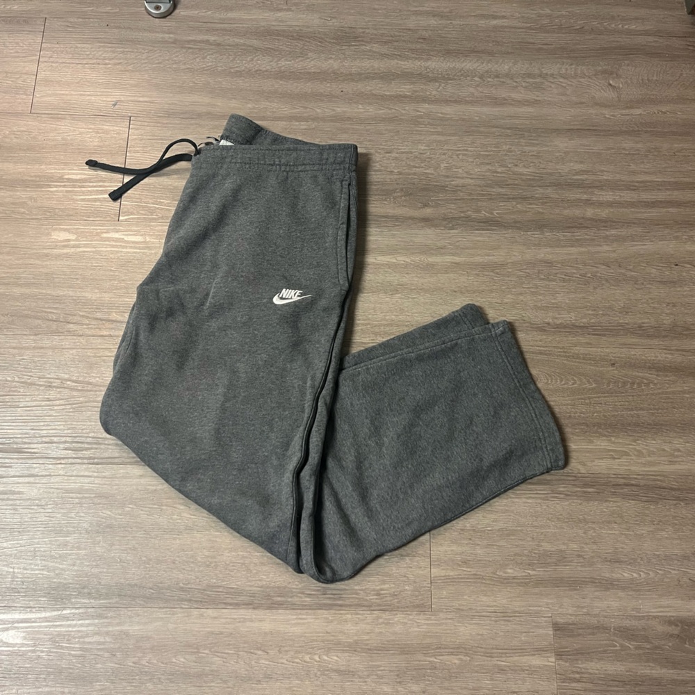 Nike Men’s Charcoal Joggers